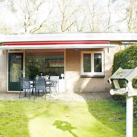 Knusse 5 Persoons Bungalow Hartje Veluwe Otterlo Dış mekan fotoğraf