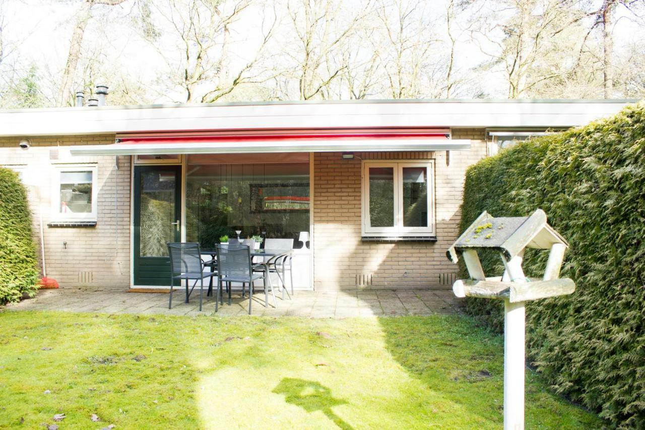 Knusse 5 Persoons Bungalow Hartje Veluwe Otterlo Dış mekan fotoğraf
