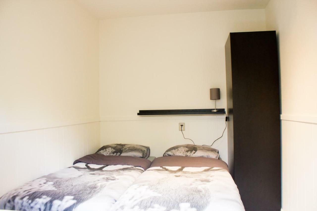Knusse 5 Persoons Bungalow Hartje Veluwe Otterlo Dış mekan fotoğraf